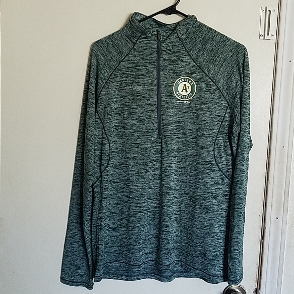 Oakland athletics long sleeve top
